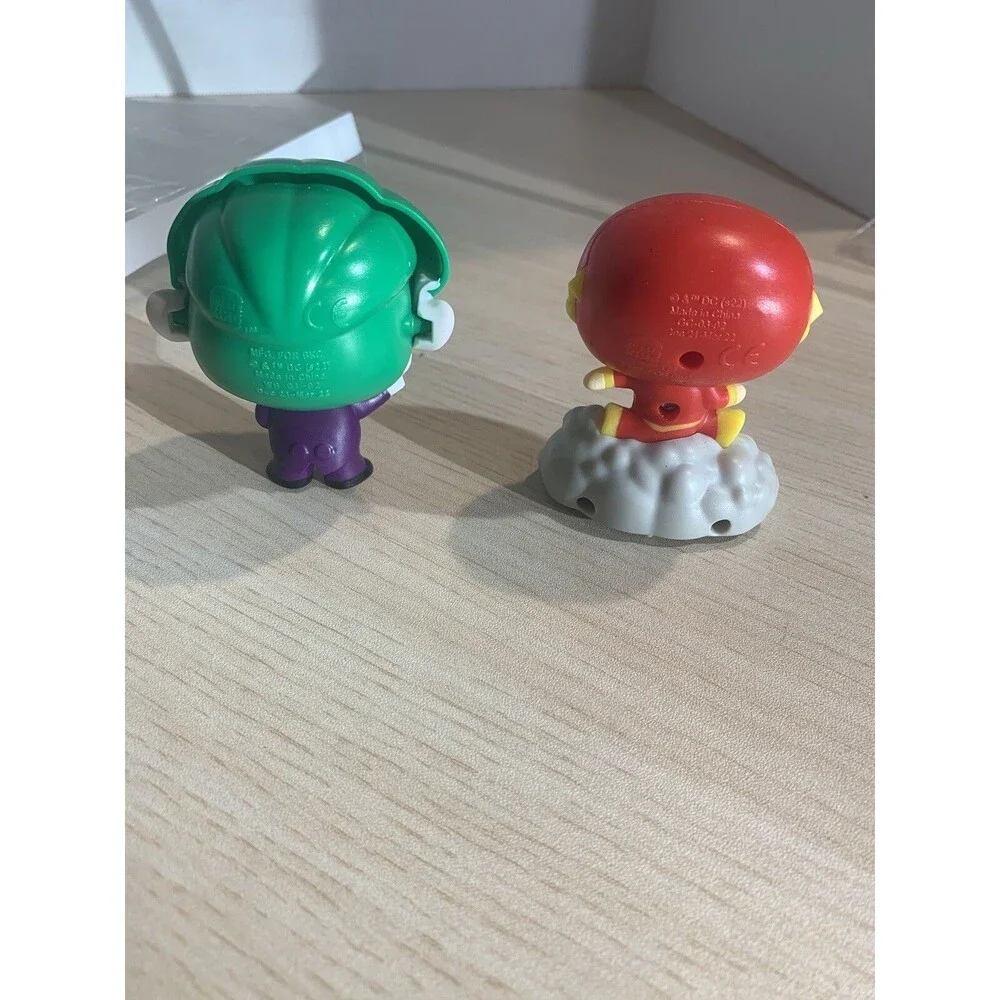 Lot of 2 2021 Burger King DC Comics JUSTICE LEAGUE The Joker Toy & Flash
